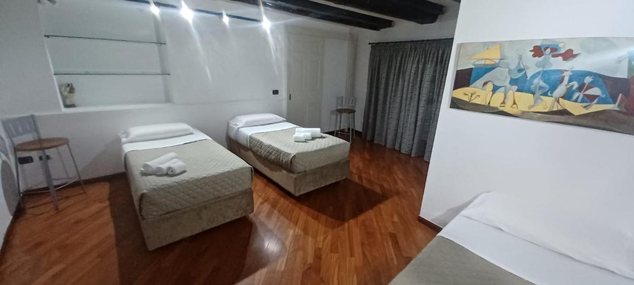 Residenza Nunziatella Appartement Napels Buitenkant foto