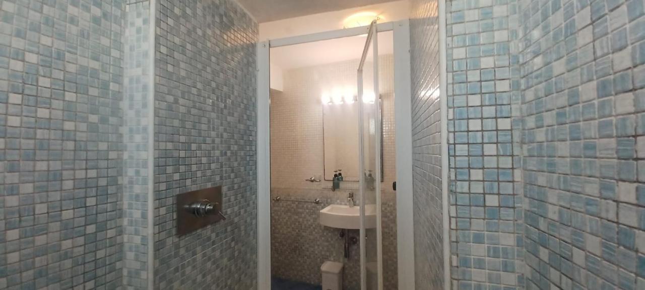 Residenza Nunziatella Appartement Napels Buitenkant foto